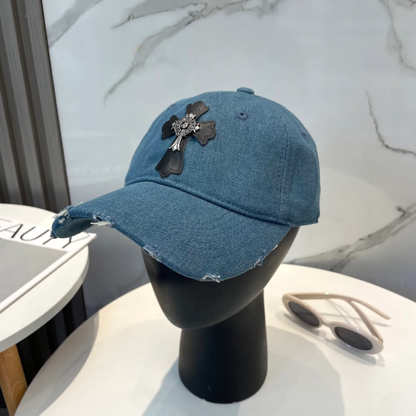 P70 Croxin's new high-quality washed denim baseball cap, high-end customized version! The same style as the internet celebrity fashion blogger! Wall crack recommended! Great quality! Head circumference 57cm